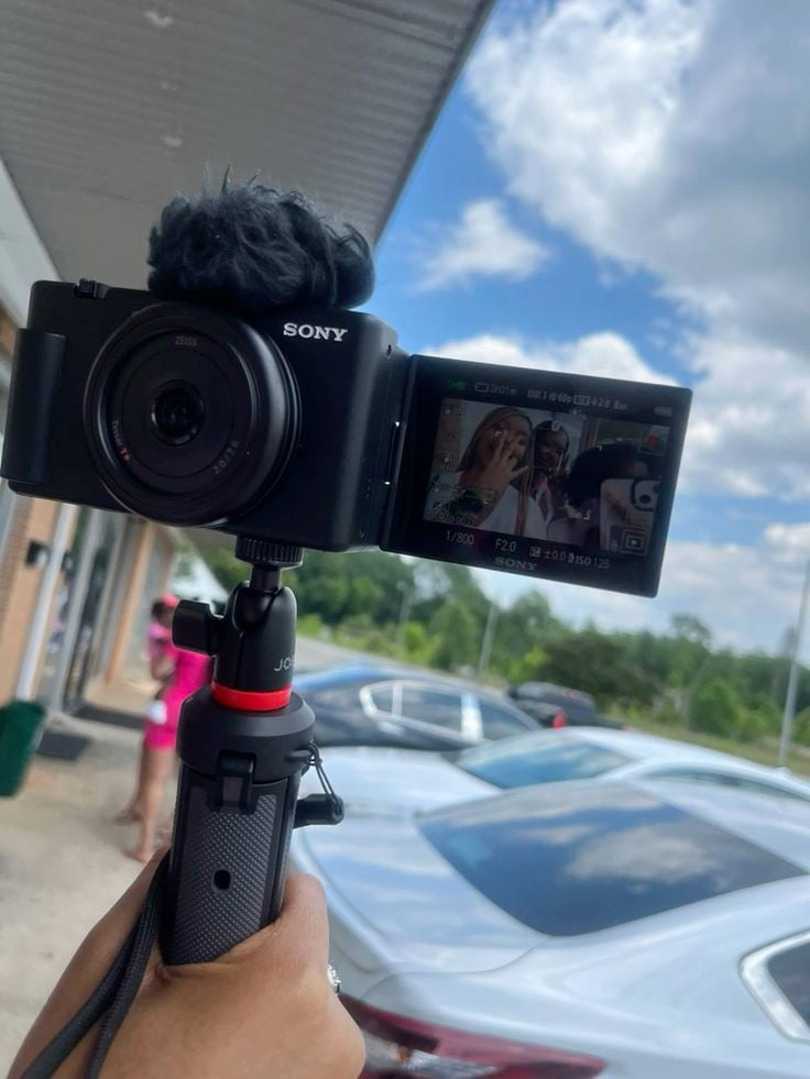 Dar me gusta y comentar: demuestra que valoras el contenido que estás visualizando